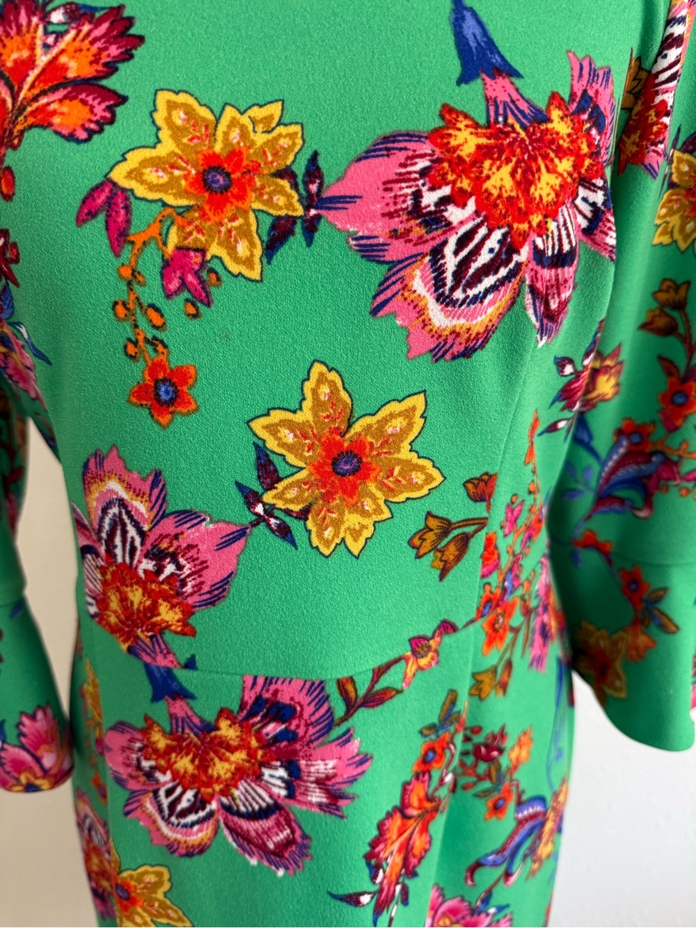 Shelby & Palmer Green Floral Midi Dress with Bell Sleeves - Picture 4 of 5